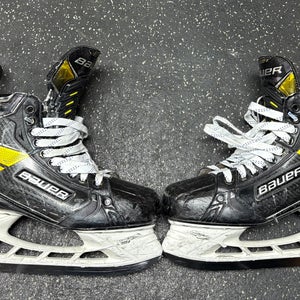 2020 Bauer Supreme Ultrasonic Hockey Skates Regular Width 9 (Used)