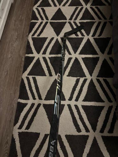 Senior Bauer Pulse Right Handed Hockey Stick P90TM 82 Flex Pro Stock (Used)