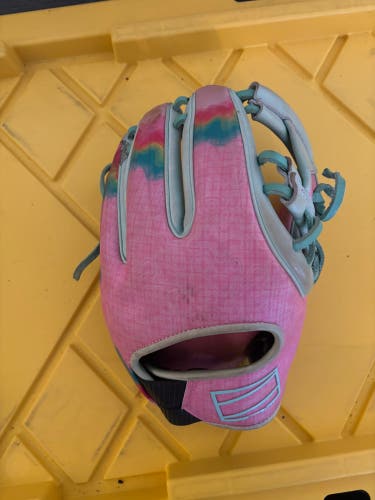 2025 Rawlings Limited Edition  REV1X RH Infield Baseball Glove 11.5" (Used)