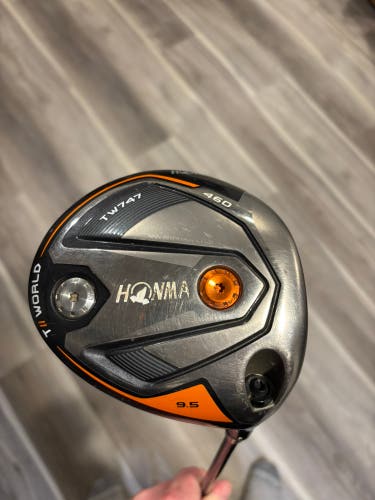 Men's Honma TW747 Right Handed Driver Regular Flex 9.5 Loft (Used)