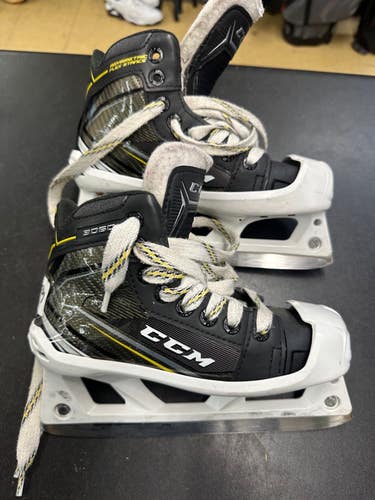 CCM Tacks 9060 Hockey Goalie Skates 13 (Used)in very good condition