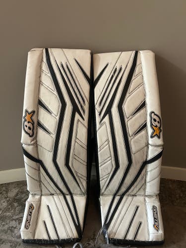 35" Brian's Gnetik V Goalie Leg Pads (Used)