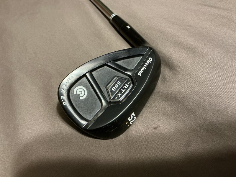 Men's Cleveland RTX 588 Left Hand Wedge Wedge Flex 52 Degree Steel Shaft (Used)