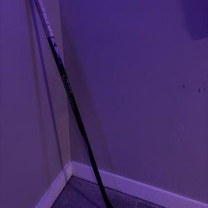 FlyLite Right Handed P28 50 Flex (Used)