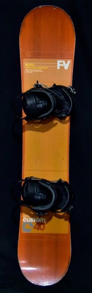 BURTON CUSTOM SMALLS SNOWBOARD SIZE 140 CM WITH MEDIUM BINDINGS