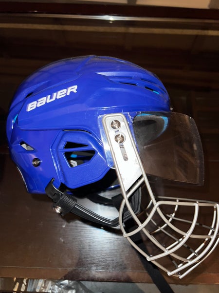 Large Bauer Helmet (Used) – Custom Setup – Excellent Condition
