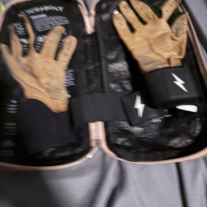 Small Batting Gloves (Used)