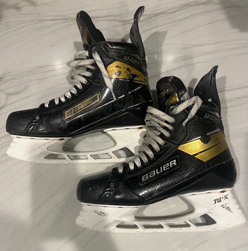 Bauer Supreme UltraSonic Hockey Skates 10.5 (Used)