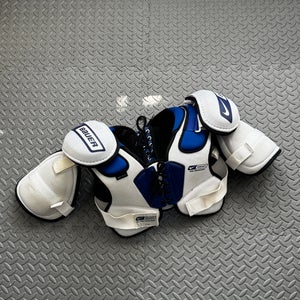 Bauer Pro Defender Shoulder Pads Size Large (New)