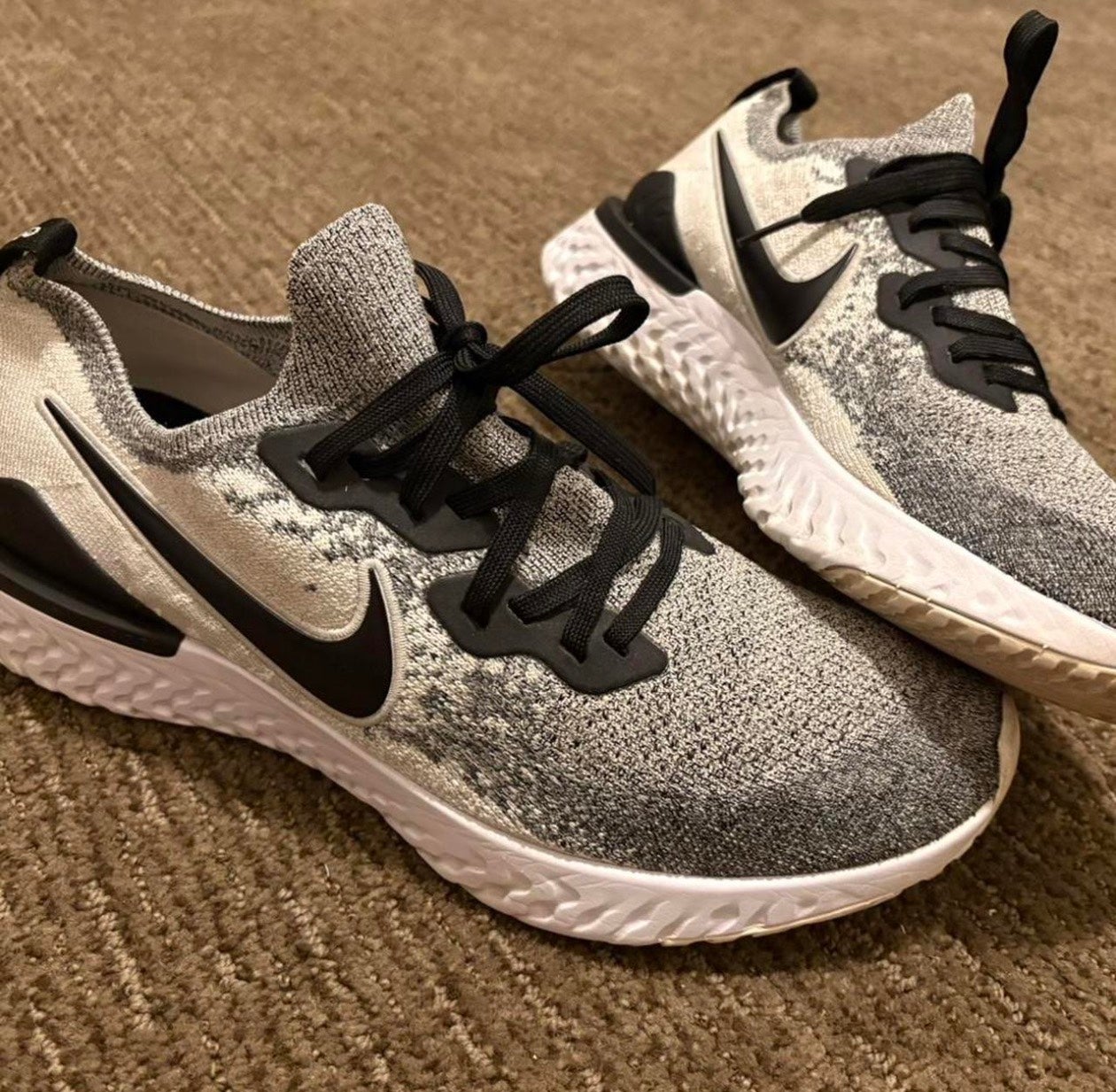 oreo react nike