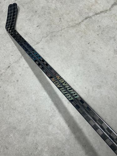 2 PACK 70 Flex P88 Senior Warrior Super Novium Right Hand Hockey Stick Pro Stock NHL (New)