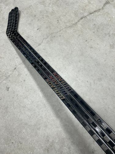 3 PACK 70 Flex P88 Senior Warrior Super Novium Right Hand Hockey Stick Pro Stock NHL (New)