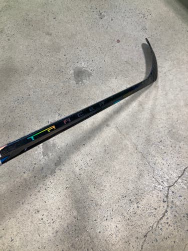 Youth Bauer Nexus Tracer Hockey Stick | RH P28