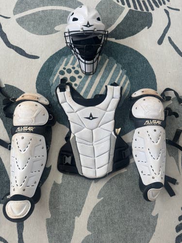 Intermediate All Star Catcher's Combo (Used)