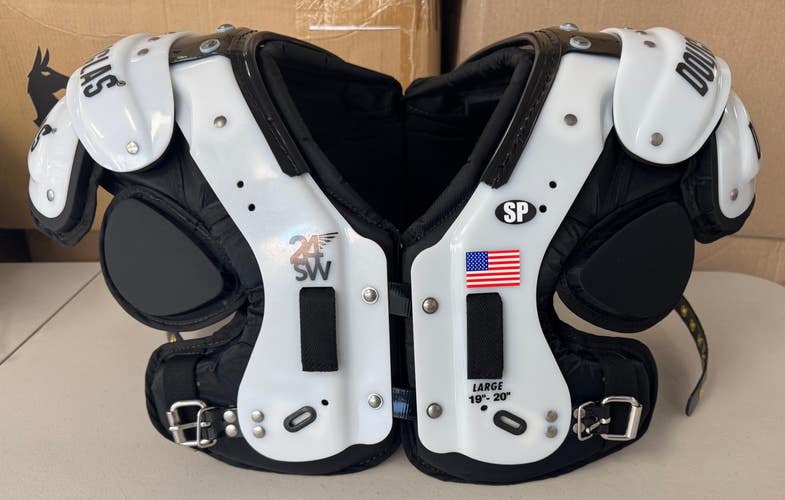 L Adult Douglas Shoulder Pads (New) - DOUGLAS	SP 24sw-L