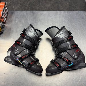Mondo 25 & 25.5 HEAD Ezon HT 4.0 Ski Boots (Used)