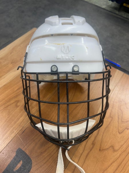 Mylec Helmet white - used (Item#SS107)