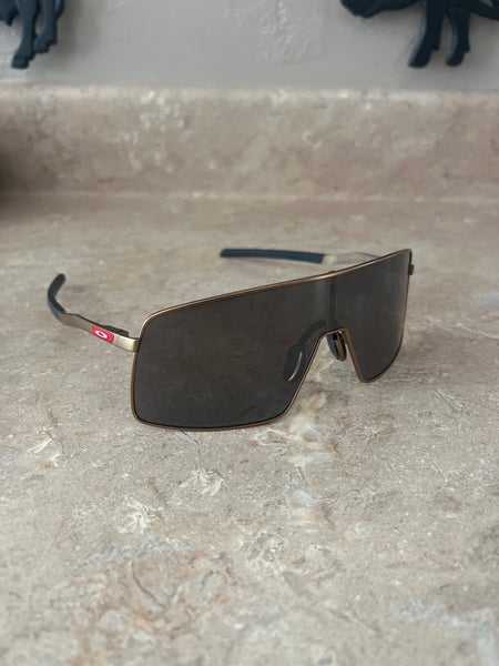 Oakley Sutro Sunglasses (New)