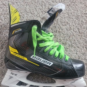 Bauer Supreme Elite Hockey Skates Regular Width Size 5 (Used)
