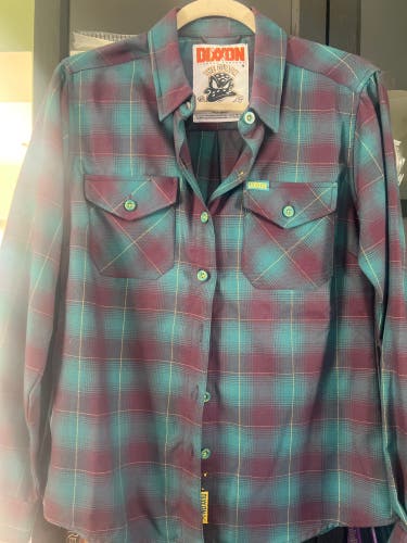 Purple Medium Adult Unisex Shirt (Used)