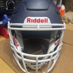 USED RIDDELL FLEX ADULT HELMET - MEDIUM - FLAT NAVY - REJECT