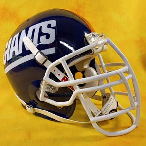 Throwback New York Giants super custom fullsize Schutt Air football helmet reg. Harry Carson