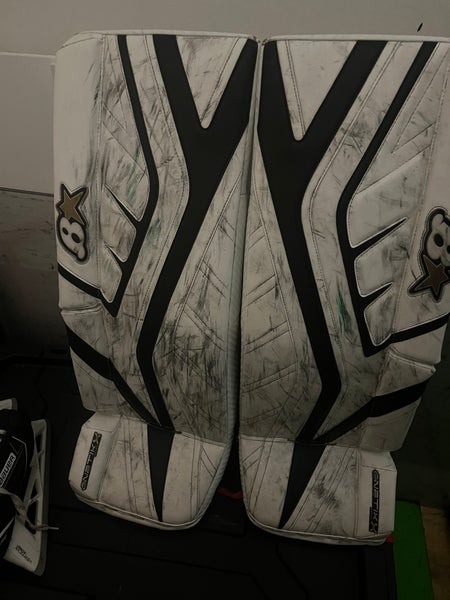 31" Brian's Gnetik X Goalie Leg Pads (Used)