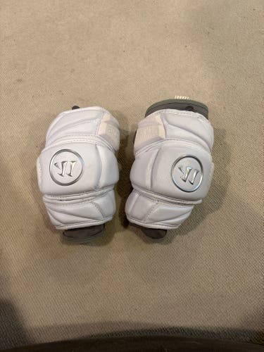 Medium Adult Warrior Evo Pro Arm Pads (Used)