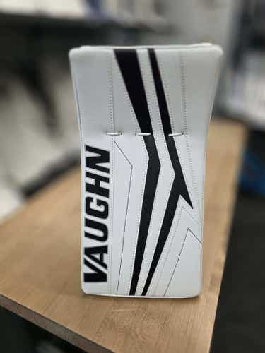 Brand New Vaughn Velocity V9 Pro Carbon Blocker