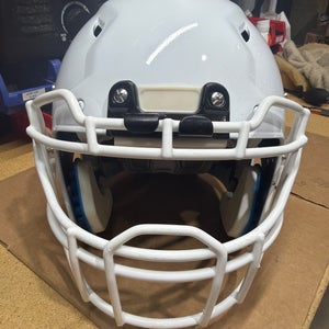 USED SCHUTT VENGEANCE ADULT HELMET - LARGE - WHITE - REJECT