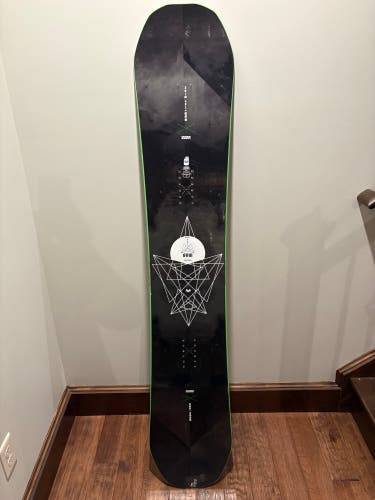 Unisex Rome Stale Mod Snowboard Wide Without Bindings Stiff Flex True Twin 164 cm (Used)