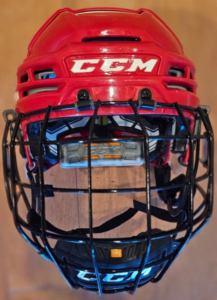 Senior Small CCM Tacks 910 Hockey Helmet with CCM FM 780S Fask Mask Cage Combo (Used)