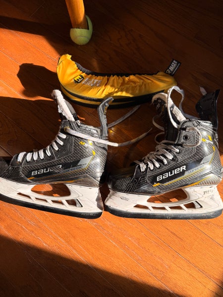 2024 Bauer Supreme M5 Pro Hockey Skates Regular Width 7 (Used)