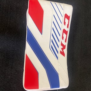 CCM Axis 1.9 Regular (New)