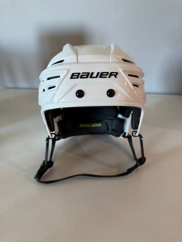 Medium Bauer Re-Akt 150 Pro VN  (Helmet (New)