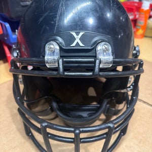 USED XENITH X2E+ YOUTH FOOTBALL HELMET - LARGE - BLACK