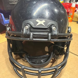 USED XENITH X2E+ YOUTH FOOTBALL HELMET - LARGE - BLACK