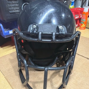 USED XENITH X2E+ YOUTH FOOTBALL HELMET - MEDIUM - BLACK