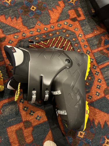 Rossignol Track 110HV+ 2025 Men’s All Mountain Track Ski Boots Medium Flex (Used)