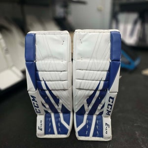 CCM Extreme Flex 4.9 Goalie Leg Pads 29+1