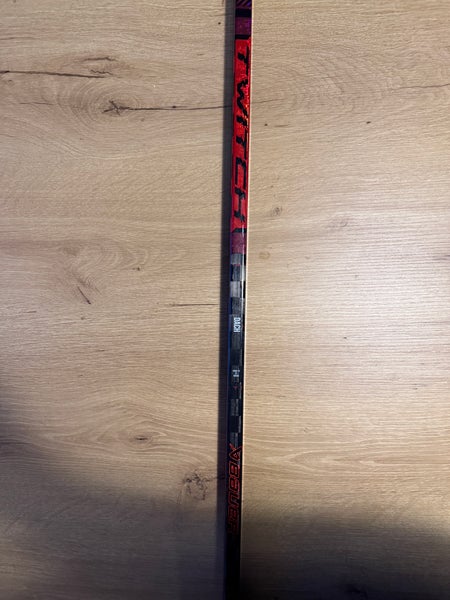 Dach Bauer Twitch Right P28 87 Flex Pro Stock