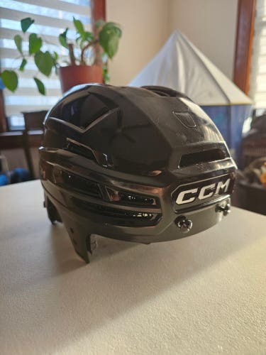 Large CCM Tacks 920 Helmet (Used)