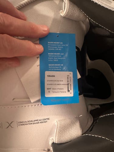 Small Bauer FlyLite Goalie Leg Pads (New)