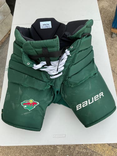 Zane McIntyre Wild Bauer Pro Spec Hockey Goalie Pants Pro Stock (Used) 70310