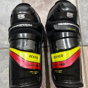 Junior Sher-Wood Rekker Legend 1 11 Shin Pads (New)