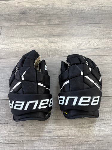 Bauer Supreme M5 Pro Gloves 14" (Used)