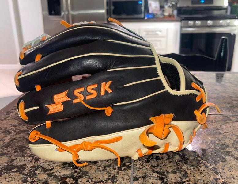 SSK RH Infield Baseball Glove 11.5" (Used)