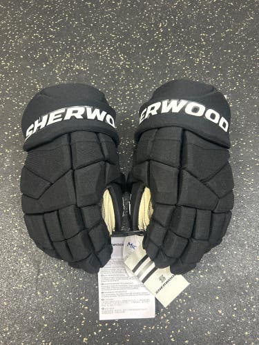 Sher-Wood Rekker Morph 1 Custom NHL 14" (New) Gloves Item#CCBNG