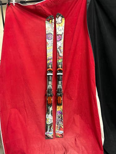 Skis: Rossignol 150 cm All Mountain Skis (Used)