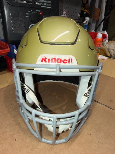 USED RIDDELL FLEX ADULT HELMET - LARGE - VEGAS GOLD